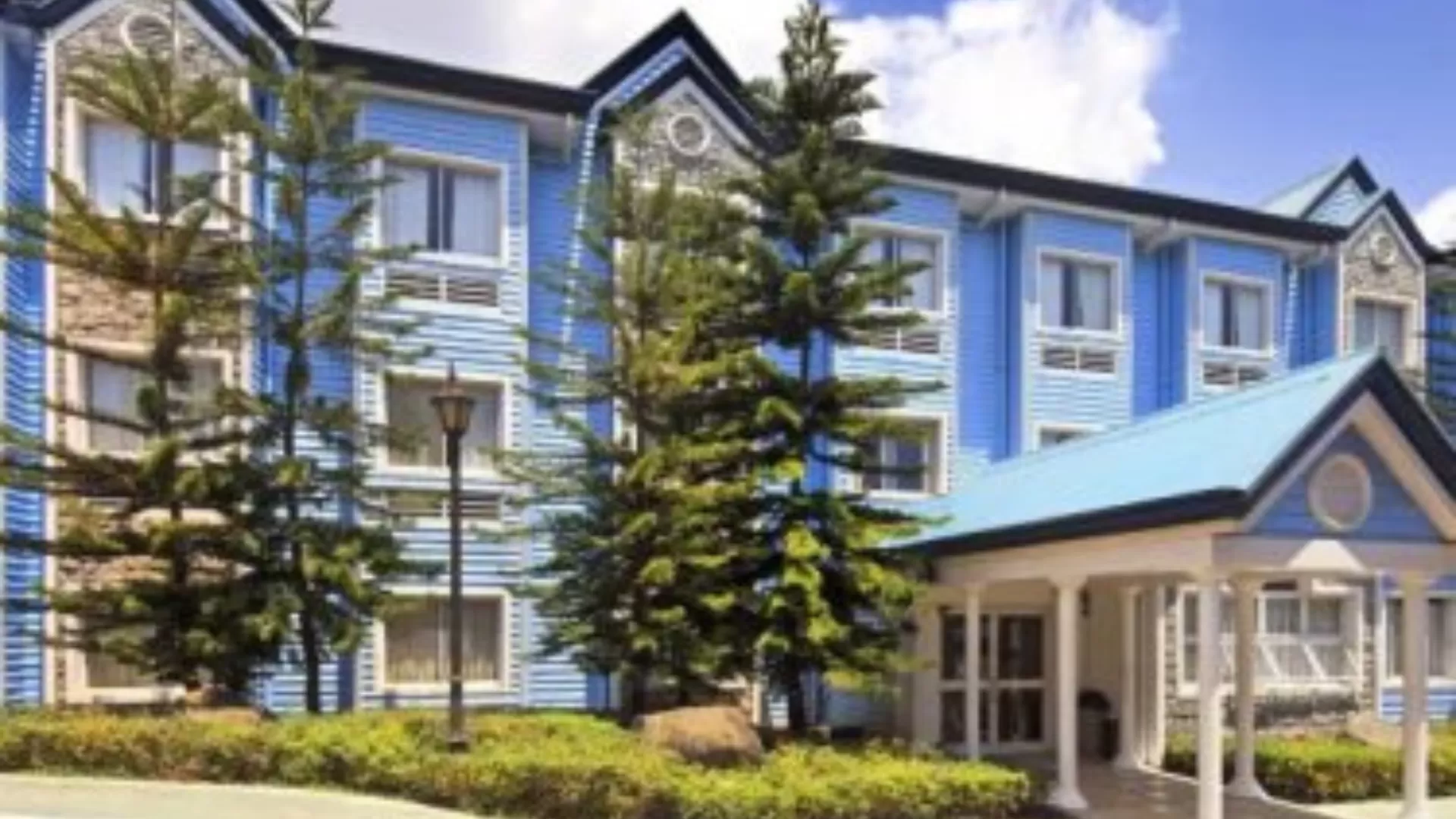Microtel by Wyndham Baguio​